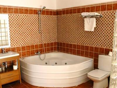 Hotel Donde Caparros 카로보네라스 외부 사진